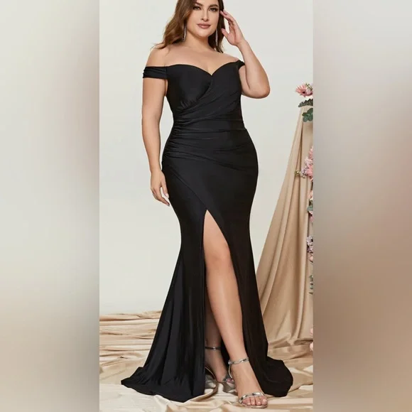 Faeriesty Off Shoulder Ruched Slit Formal Gown- Plus Size - Picture 5 of 7